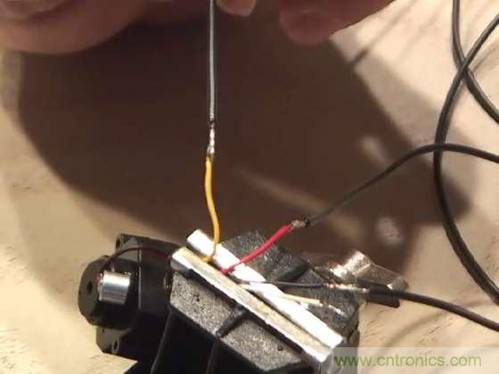 DIY：40刀，教你自制能&ldquo;偷拍&rdquo;的太陽(yáng)鏡