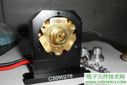 這貨一萬三？50W半導(dǎo)體激光模塊拆解