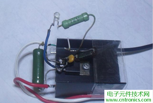 網友熱議：鋰電池容量檢測電路設計