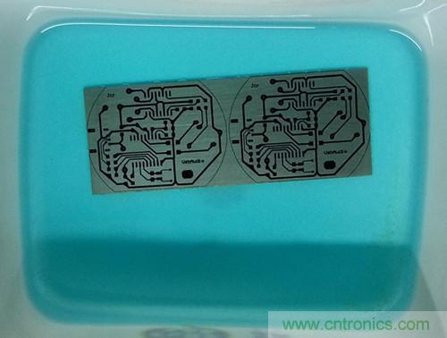 不足10元！低成本DIY便攜USB音箱