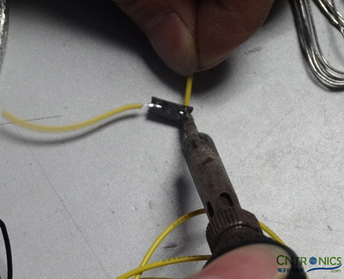 達(dá)人創(chuàng)意DIY:無(wú)線(xiàn)2.4G音頻收發(fā)器