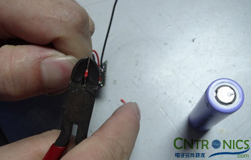 達(dá)人創(chuàng)意DIY:無(wú)線(xiàn)2.4G音頻收發(fā)器