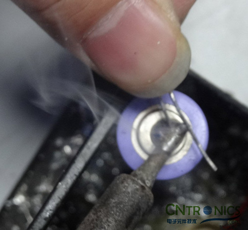 達(dá)人創(chuàng)意DIY:無(wú)線(xiàn)2.4G音頻收發(fā)器