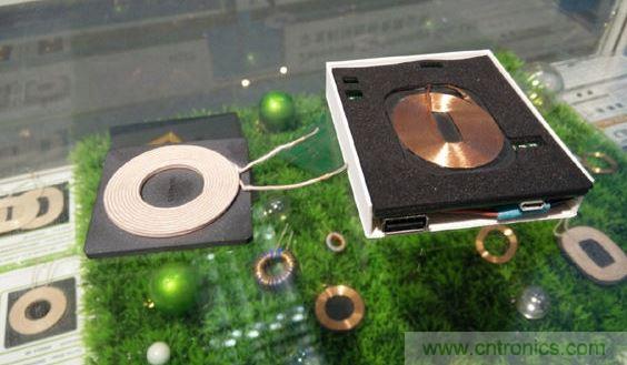 無(wú)線充電發(fā)端產(chǎn)品的演進(jìn)，厚度大大減小。發(fā)端產(chǎn)品已經(jīng)可以做到1.5mm厚度（整體厚度）前一代的產(chǎn)品大概在3.5mm。