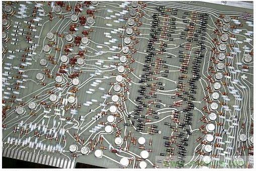 經典懷舊拆解！歷史彌留的可編程科學計算器 from 1966