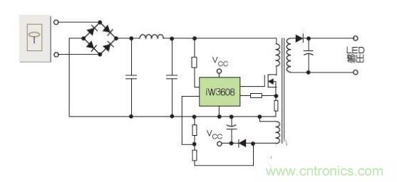初級側(cè)驅(qū)動(dòng)器可通過在輸出級使用變壓器，設(shè)計(jì)成隔離式配置；或通過使用電感器替代輸出變壓器，并選用降壓控制器替代反激電路，設(shè)計(jì)成非隔離配置。