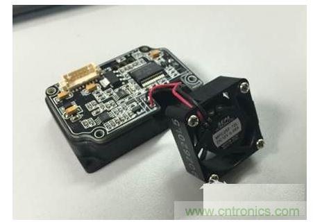 紅外線探頭圖(左)激光探頭圖(右)