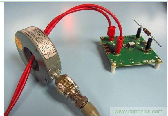 用Fischer F-33-1電流探頭進行高頻電流的測試。