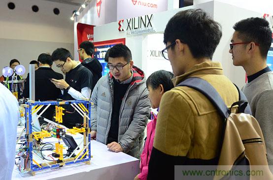 由十余款創(chuàng)客設(shè)計看FPGA如何在智能硬件界&ldquo;大展拳腳&rdquo;？