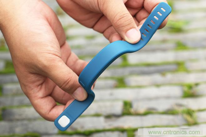 咕咚智能手環2上手評測：功能齊全，細節欠缺