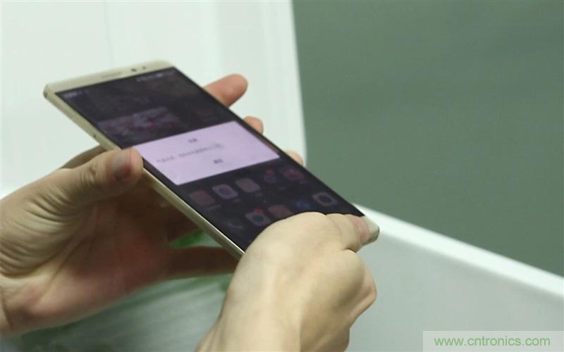 手機(jī)抗凍性能大挑戰(zhàn):iPhone被完爆