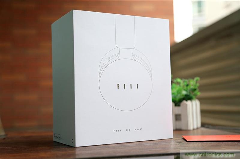 頭條哥的夢想之作!FIIL耳機能讓汪峰上頭條否?