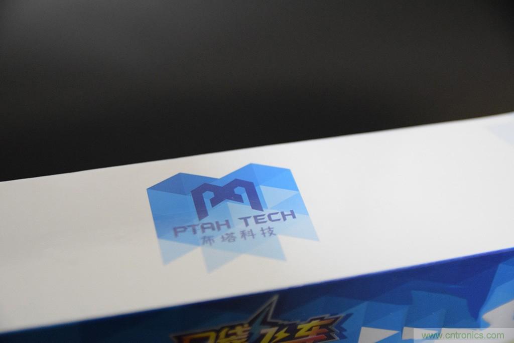 虛擬與現實相結合的飛車游戲,讓你體驗速度與激情的碰撞!