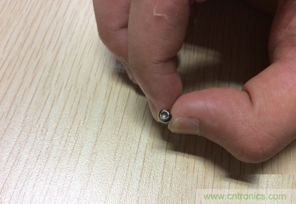 真飛機拆不著，那就來拆拆無人機&ldquo;鼻祖&rdquo;大疆吧！