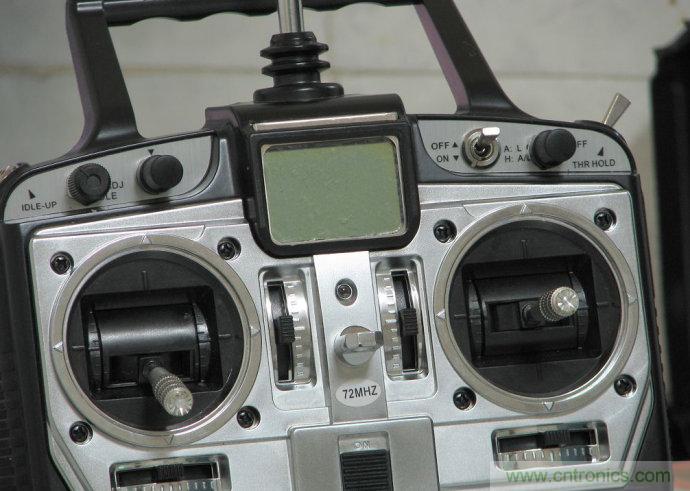 無人機 DIY 制作全過程,酷得不要不要的!