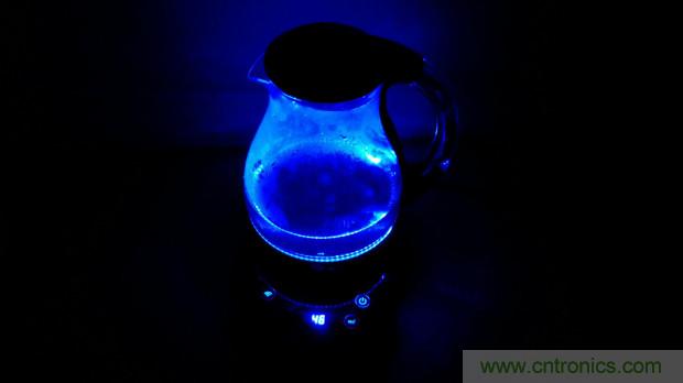 新的智能養生之道，從一個易叮云智能水壺開始