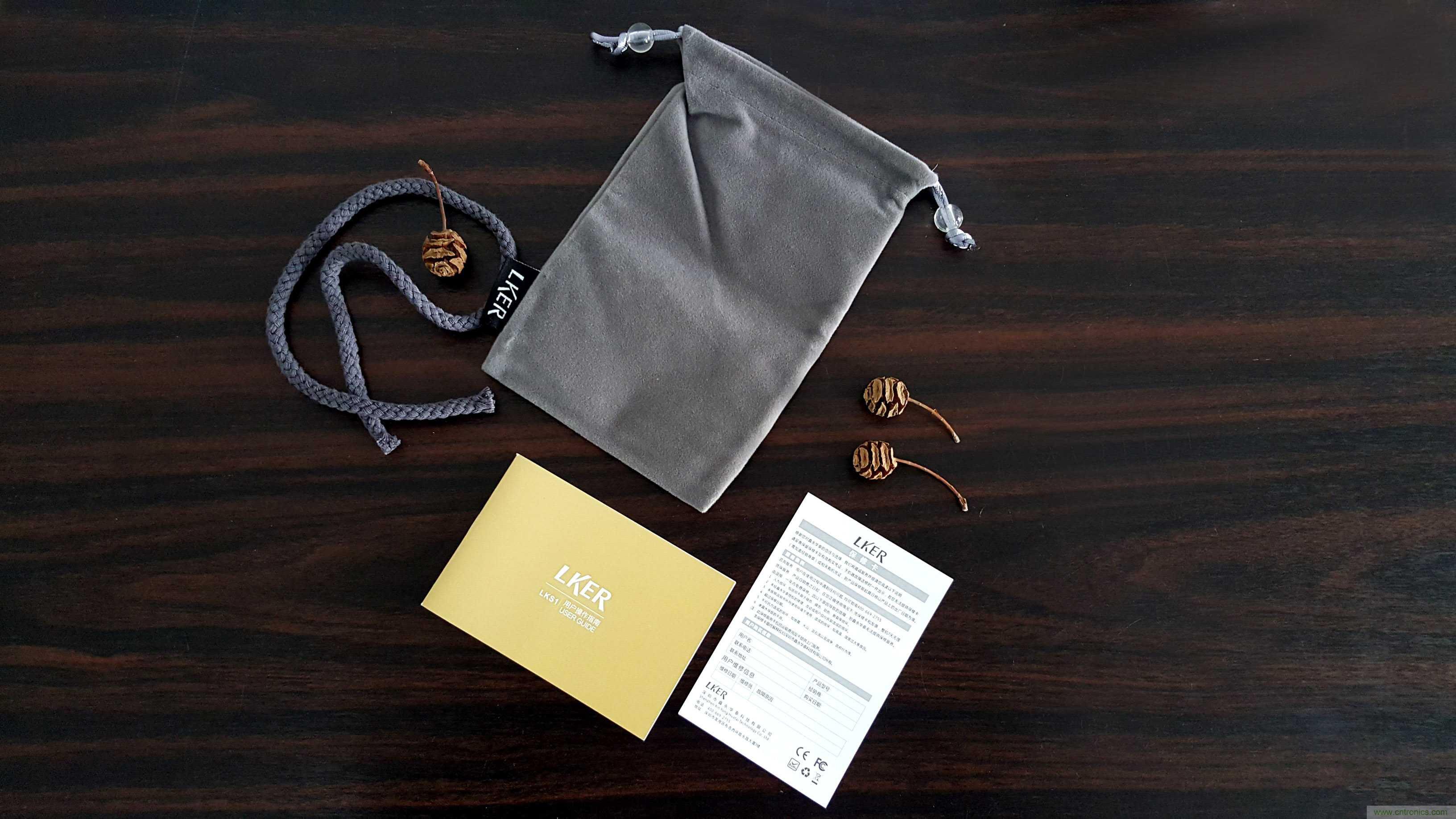 搞怪“美人魚”盡享靈克藍(lán)牙音箱的天籟之音!