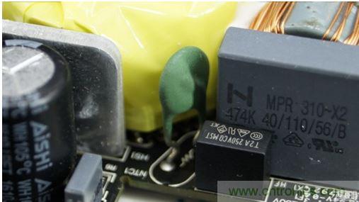 69元小米4口USB充電器詳細拆解,看完你也能DIY一個