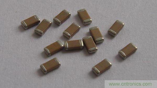 在電源電路和信號(hào)電路中電容有何用處？