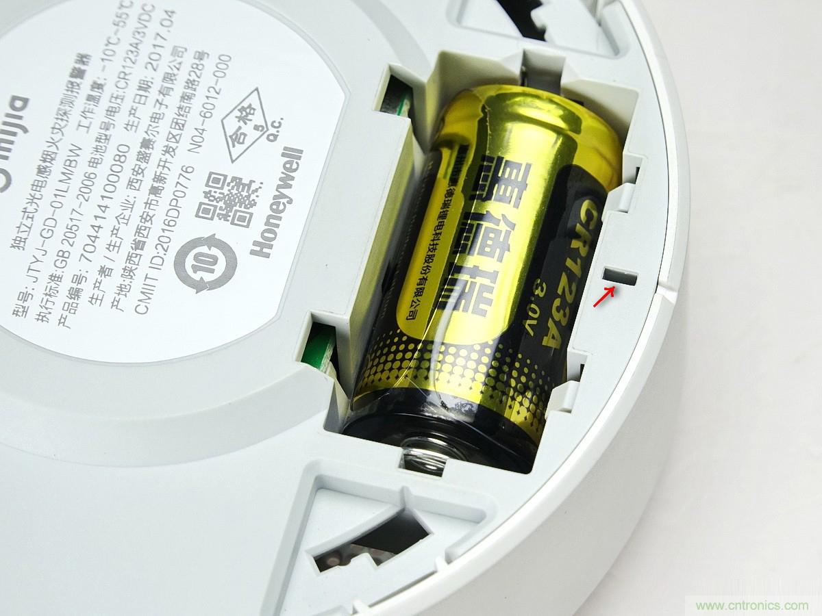 小米煙霧報警器拆解：一顆電池可用五年是如何做到的？