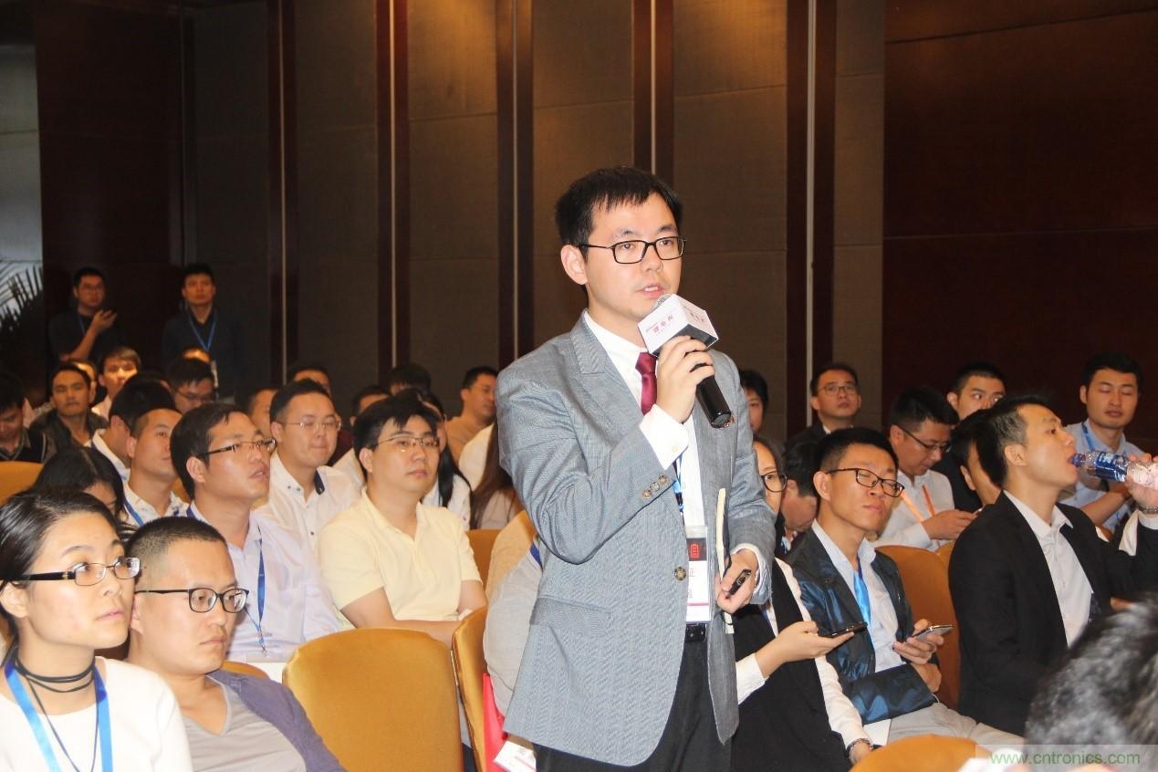 OFweek 2017(第四屆)中國鋰電產業高峰論壇成功舉辦 OFweek 2017(第四屆)中國鋰電產業高峰論壇成功舉辦