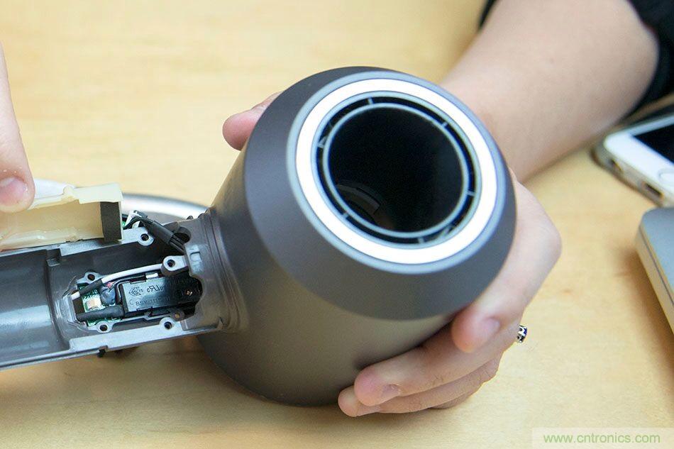 拆解戴森吹風(fēng)機(jī)：近三千元的價(jià)格貴在哪？