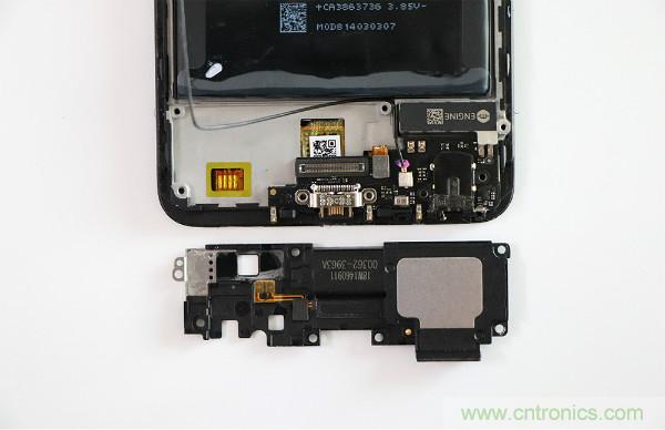 魅族M15拆解:做工精致,壓感Home鍵采用中國芯