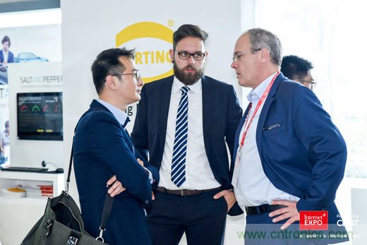 打造合作共贏機制,推動傳統產業升級 打造合作共贏機制,推動傳統產業升級