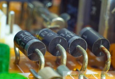 一文看懂電阻、電容、電位器、三極管、二極管、可控硅！