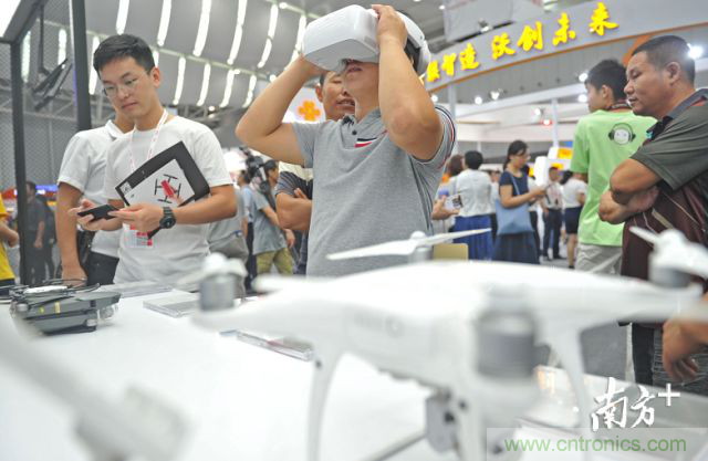 打破傳統模式極限，探路人工智能讓數據&ldquo;自我學習&rdquo;