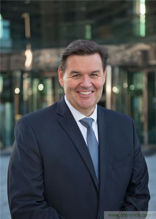 OPC基金會任命Michael Clark為北美區董事 OPC基金會任命Michael Clark為北美區董事