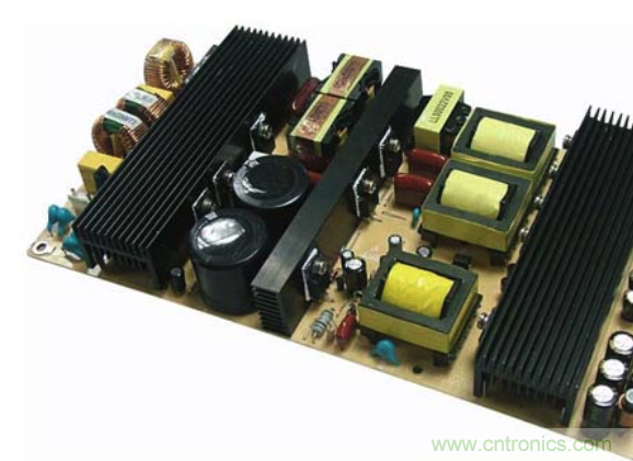 如何使用反向二極管來(lái)保護(hù)電源？