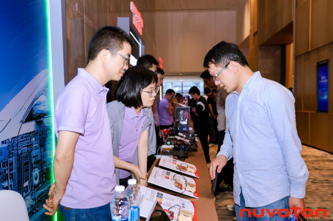 新唐科技以AI、新能源、汽車電子新品引領行業(yè)未來,巡回發(fā)布會完美收官! 新唐科技以AI、新能源、汽車電子新品引領行業(yè)未來,巡回發(fā)布會完美收官!